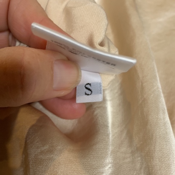 Overlover Satin Jumpsuit‎ - Picture 8 of 8